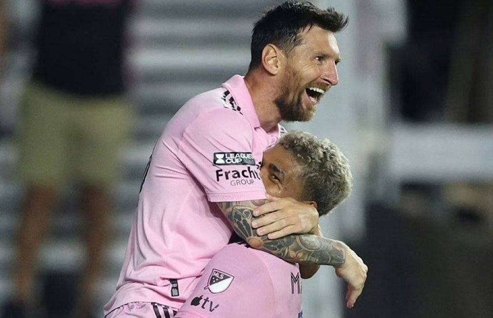 九游体育官网-关于国际比赛日NBA总决赛传出新动向，夏洛特黄蜂再遭质疑，管理层表态：质疑声仍在，临场指挥获称赞的信息