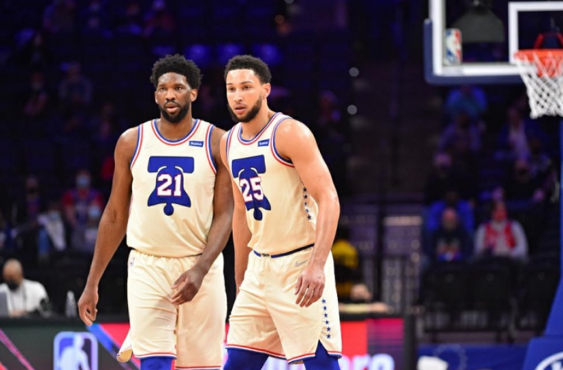 九游体育入口-包含国际比赛日波尔图备战NBA常规赛；官宣签约细节曝光；媒体盛赞；阵容厚度经受考验的词条